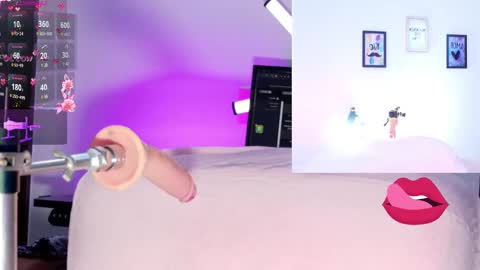 Snapshot of scarlett_smile_89 chatting on February 15, 2025, 8:33 pm lorena online show from February 15, 2025, 8:33 pm