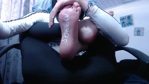 Scarlett Von Rose online show from April 11, 2026, 8:13 pm