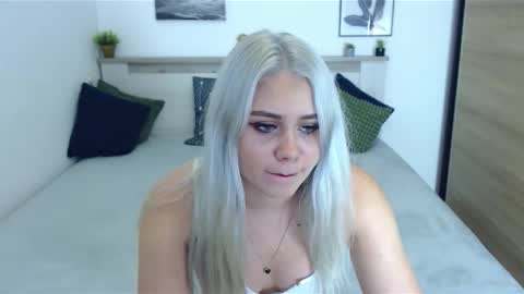 Snapshot of scarlettblue22 chatting on September 27, 2025, 8:47 pm Hi there guys My pleasure in your hands pvt is open online show from September 27, 2025, 8:47 pm