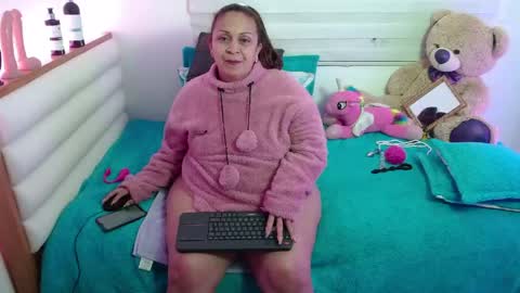 scarlettbooty online show from May 9, 2026, 5:56 am