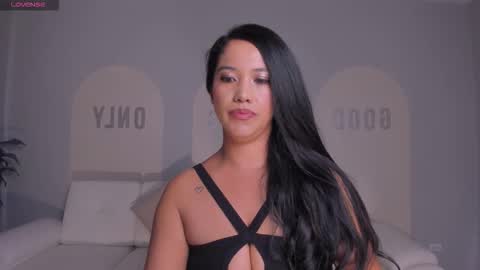 Scarlett online show from October 1, 2025, 11:16 am