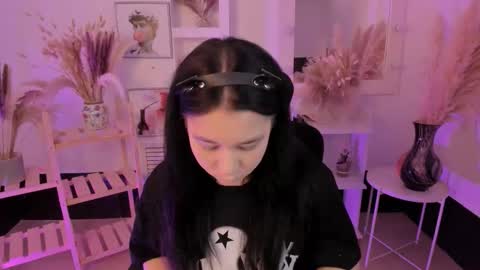 scarlettmurr online show from October 10, 2025, 7:35 pm