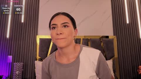 Snapshot of scarlettorres chatting on May 1, 2026, 6:23 pm scarlettorres online show from May 1, 2026, 6:23 pm