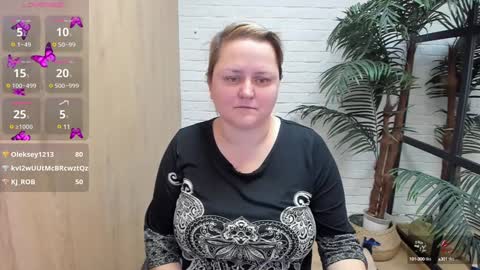 Scarlett online show from December 16, 2024, 11:55 am