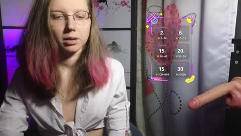 Scarlett online show from October 21, 2025, 1:12 pm