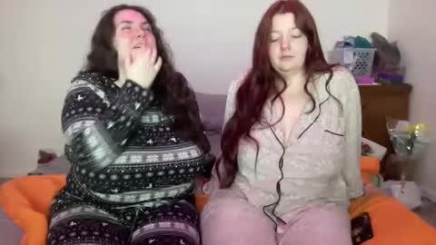 scarletttsinner online show from January 16, 2026, 3:32 am