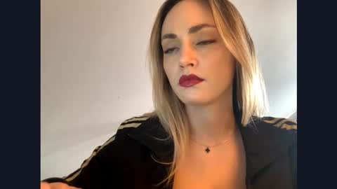 ScarlettxBlonde online show from March 28, 2026, 3:11 pm