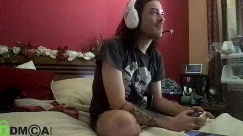 Snapshot of scarybeardeddaddy1 chatting on November 6, 2025, 12:22 am ScaryBeardedDaddy online show from November 6, 2025, 12:22 am