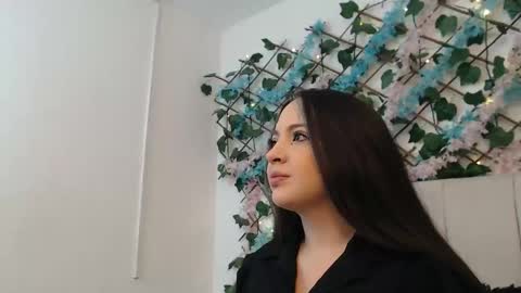 Snapshot of sccarlettjonnes chatting on February 4, 2026, 11:27 am SCARLET online show from February 4, 2026, 11:27 am