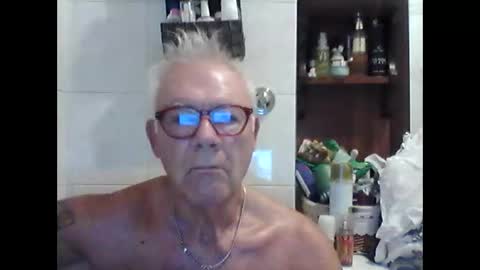 Snapshot of schizzodoro chatting on September 15, 2025, 4:12 am schizzodoro online show from September 15, 2025, 4:12 am