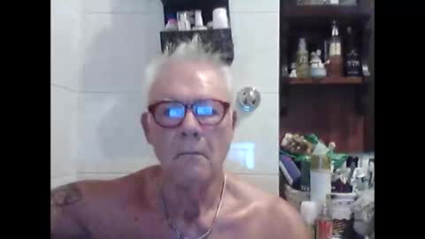 Snapshot of schizzodoro chatting on September 16, 2025, 2:56 am schizzodoro online show from September 16, 2025, 2:56 am