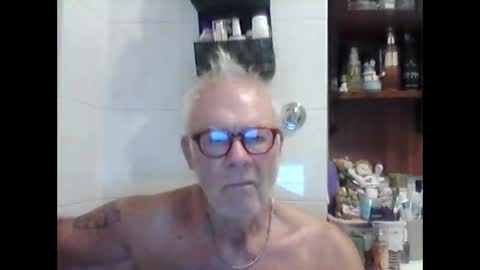 Snapshot of schizzodoro chatting on September 19, 2025, 2:57 am schizzodoro online show from September 19, 2025, 2:57 am