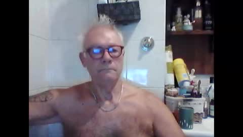 Snapshot of schizzodoro chatting on September 29, 2025, 4:39 am schizzodoro online show from September 29, 2025, 4:39 am