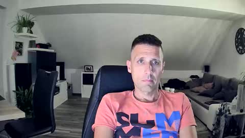 Dildomen online show from September 22, 2025, 5:59 pm