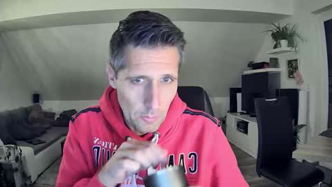 Dildomen online show from November 10, 2025, 6:18 pm