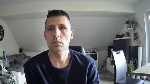 Dildomen online show from March 4, 2026, 7:47 am