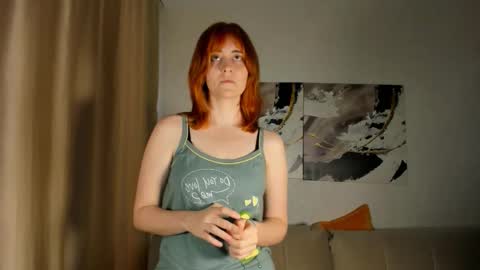 Snapshot of schoolg1rl chatting on October 10, 2025, 7:18 am schoolg1rl online show from October 10, 2025, 7:18 am