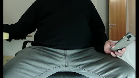 Mick online show from March 2, 2025, 8:07 pm