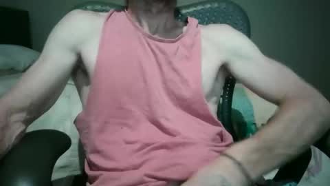 Snapshot of sclad83 chatting on January 15, 2026, 12:32 pm sclad83 online show from January 15, 2026, 12:32 pm