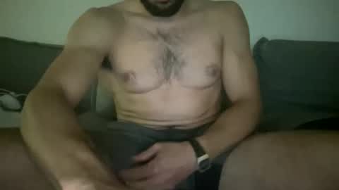 scootdub212 online show from November 30, 2025, 8:07 am