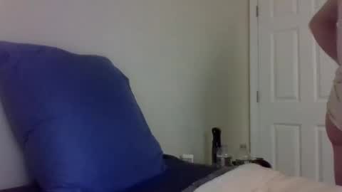 scooter912 online show from December 16, 2024, 2:47 am