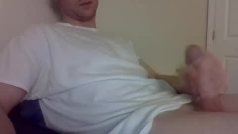 scooter912 online show from October 8, 2025, 5:43 pm