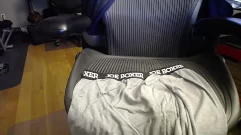 Snapshot of scotchmints chatting on November 27, 2025, 1:46 pm . online show from November 27, 2025, 1:46 pm