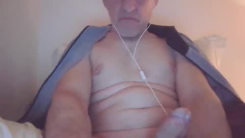 scotchwhieskie online show from January 29, 2025, 11:35 pm