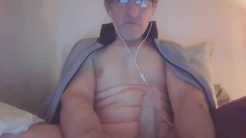 scotchwhieskie online show from February 20, 2025, 11:43 pm