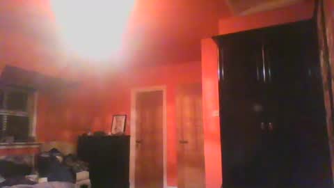 Snapshot of scoti55 chatting on February 4, 2026, 8:14 pm scoti55 online show from February 4, 2026, 8:14 pm