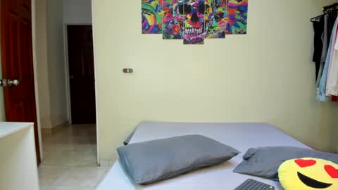 Daniel martinez - Independent model online show from January 7, 2025, 9:35 pm