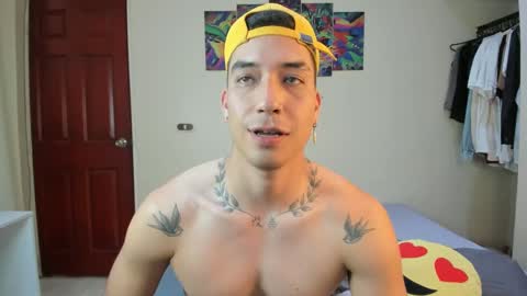 Daniel martinez - Independent model online show from March 3, 2025, 10:10 pm