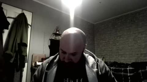 Snapshot of scottish_alien chatting on March 29, 2026, 12:43 am Richard James online show from March 29, 2026, 12:43 am