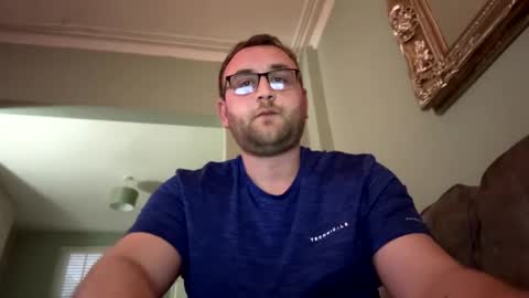 Snapshot of scousegay4 chatting on January 18, 2025, 4:31 pm StraightScouse online show from January 18, 2025, 4:31 pm