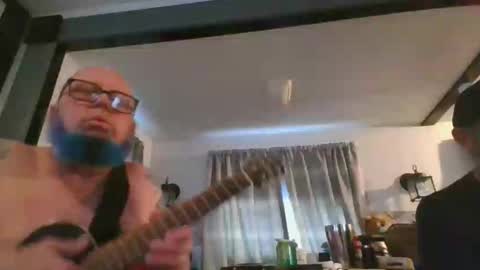 Snapshot of screamnstevn chatting on January 27, 2025, 11:33 pm Steven online show from January 27, 2025, 11:33 pm