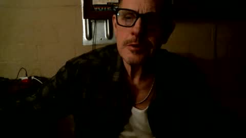 eating pussy  sucking dick online show from December 16, 2025, 7:24 am