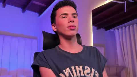 Snapshot of seab_trooy chatting on February 11, 2026, 3:11 am SEAN online show from February 11, 2026, 3:11 am