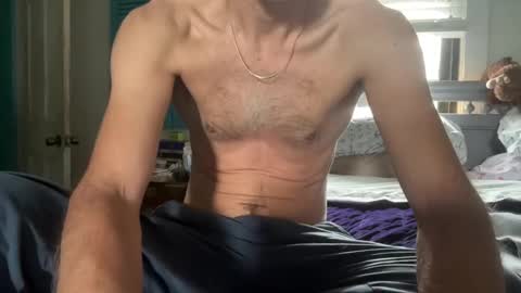 Snapshot of seaboy78 chatting on December 1, 2025, 6:35 pm Skylar87 online show from December 1, 2025, 6:35 pm