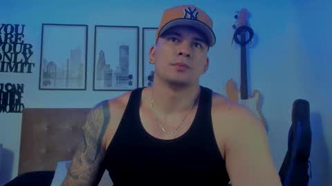 Sean Carrera online show from October 24, 2025, 5:42 pm