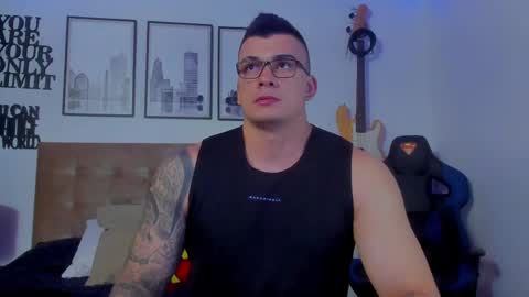 Sean Carrera online show from November 19, 2025, 3:17 am