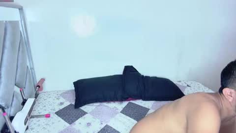 Sean-pierre online show from December 15, 2025, 5:23 am