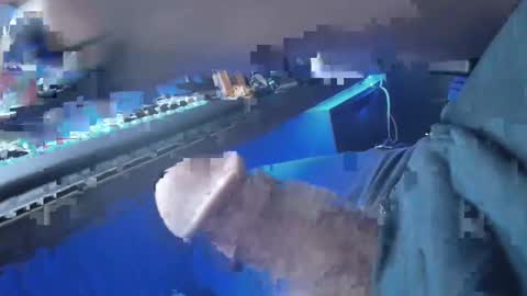 seattleboi1220 online show from April 13, 2026, 7:19 pm