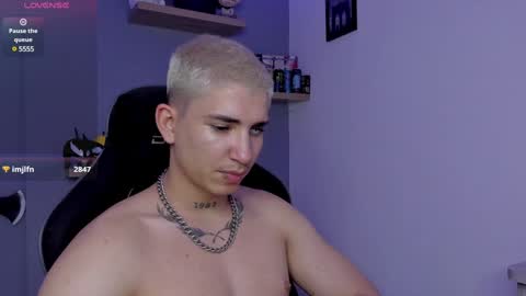 Sebastin online show from December 4, 2024, 11:13 pm