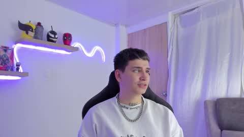 Sebastin online show from February 5, 2026, 1:21 am