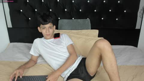 Snapshot of sebas_cat chatting on May 9, 2026, 1:55 am Sebastian Alvarez online show from May 9, 2026, 1:55 am