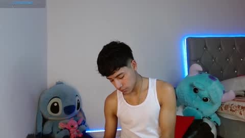 Snapshot of sebas_fire4 chatting on March 15, 2026, 12:27 am sebas_fire4 online show from March 15, 2026, 12:27 am