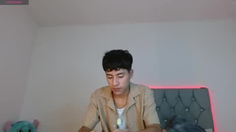 Snapshot of sebas_fire4 chatting on May 16, 2026, 9:57 pm sebas_fire4 online show from May 16, 2026, 9:57 pm