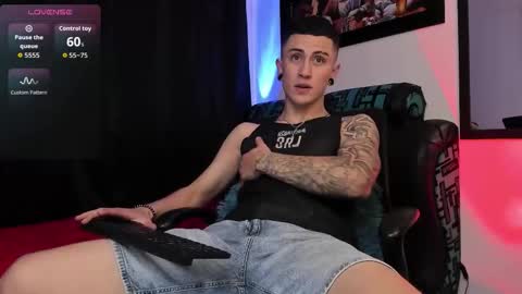 Sebastian online show from February 16, 2026, 9:33 pm