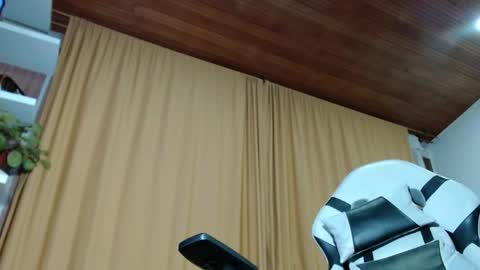 Snapshot of sebastian_025 chatting on May 24, 2026, 11:10 pm Sebastian online show from May 24, 2026, 11:10 pm