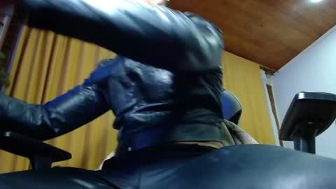 Snapshot of sebastian_025 chatting on May 29, 2026, 4:43 am Sebastian online show from May 29, 2026, 4:43 am